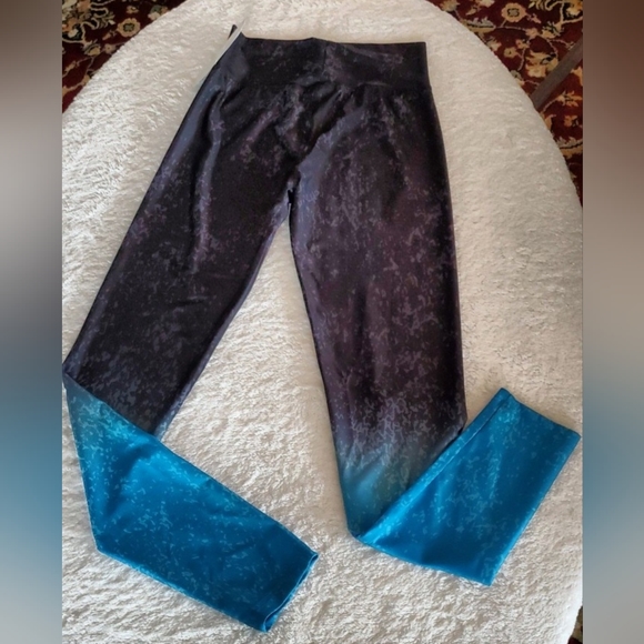 NWT NFL Carolina Panthers Football Leggings LG Women Stretch Pants - Picture 4 of 8